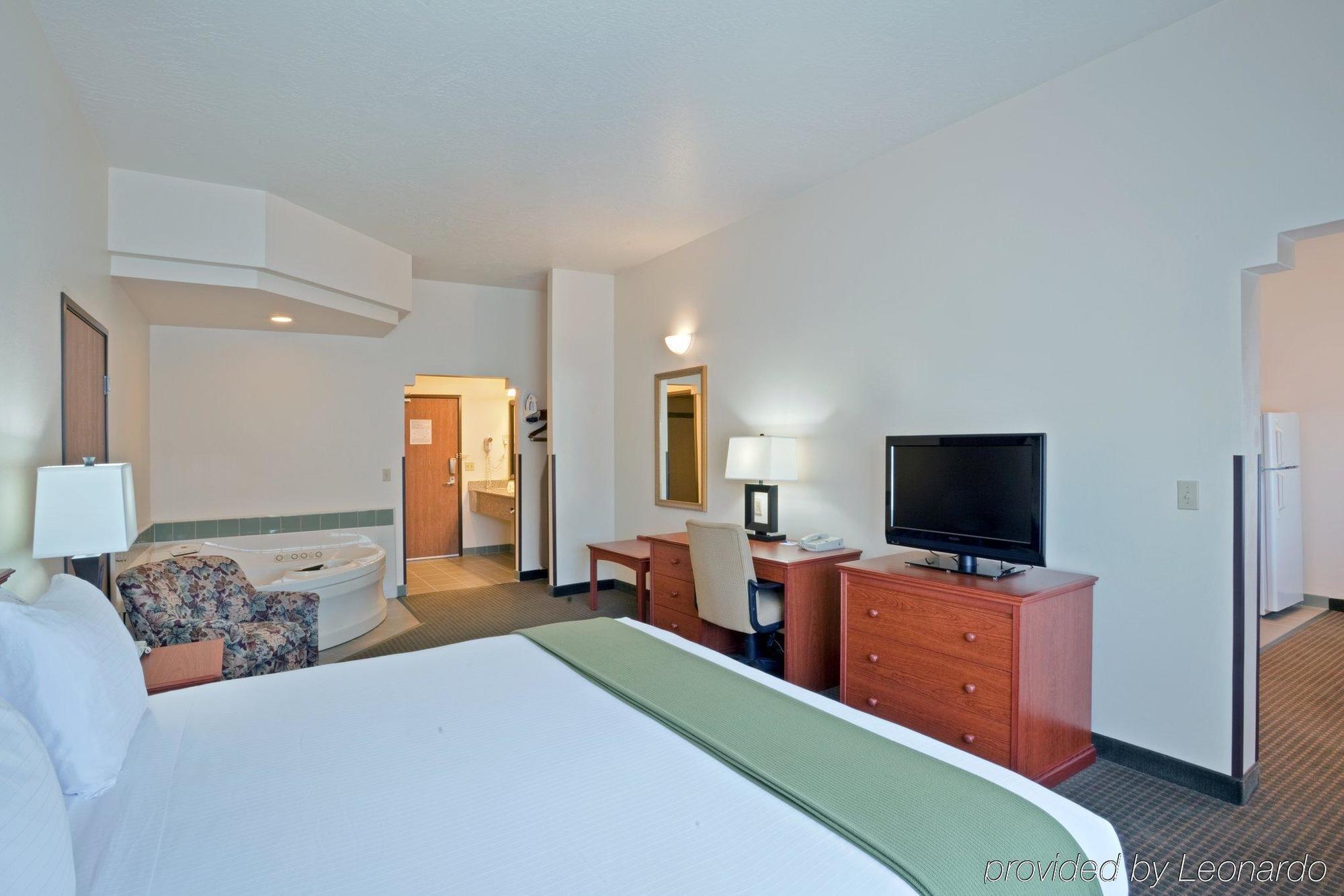 Holiday Inn Express Hotel & Suites Ashland By Ihg Cameră foto